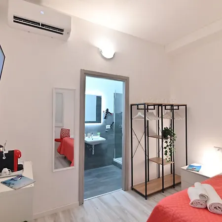 Izzhome Heart Guest house *
